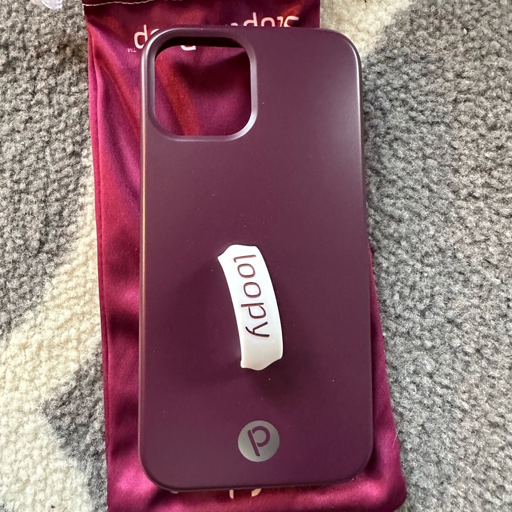 iPhone 12/12Pro Loopy case